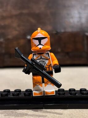 LEGO® Star Wars Clone Bomb Squad Trooper minifigure